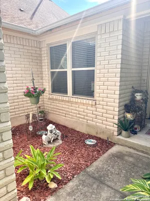 Property Slideshow image 3 of 47 | 3804 pheasant, Schertz, TX, 78108