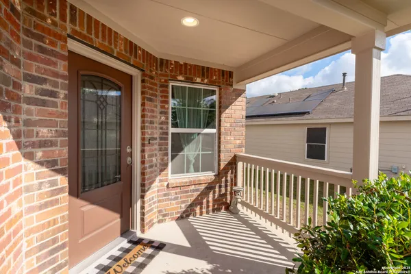 Property Slideshow image 3 of 37 | 13009 cache crk, San Antonio, TX, 78253