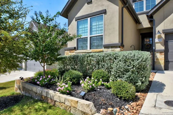 Property Slideshow image 2 of 49 | 140 sentido, Boerne, TX, 78006