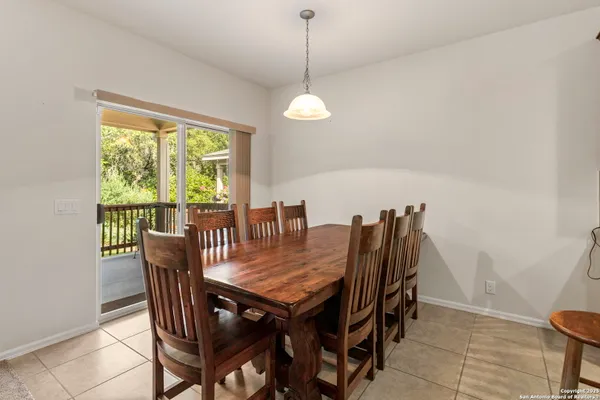 Property Slideshow image 3 of 10 | 12435 modena bay, Sanantonio, TX, 78253