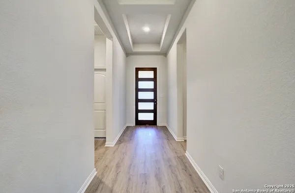 Property Slideshow image 2 of 23 | 2027 stephanie ave, New Braunfels, TX, 78132