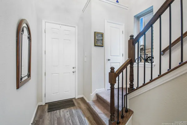 Property Slideshow image 3 of 29 | 2071 cowan dr, New Braunfels, TX, 78132