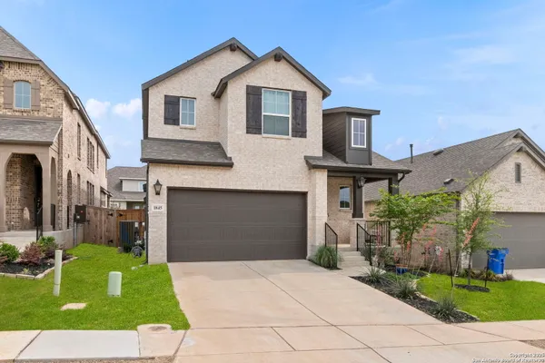 Property Slideshow image 2 of 31 | 1845 nettletree rd, New Braunfels, TX, 78132