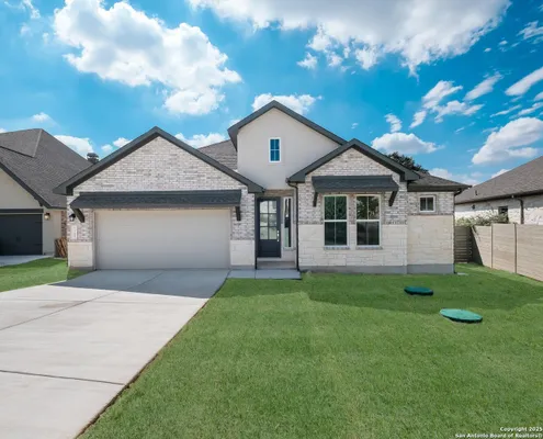 Property Slideshow image 3 of 36 | 585 vale ct, New Braunfels, TX, 78132
