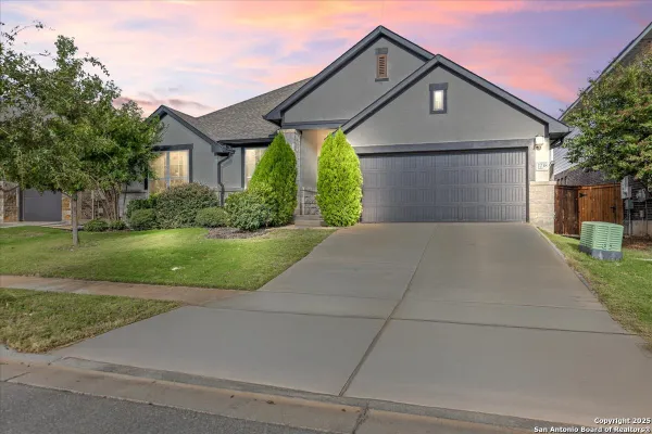 Property Slideshow image 2 of 42 | 2238 hoja ave, New Braunfels, TX, 78132