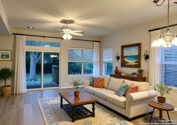 Property Slideshow image 2 of 10 | 12731 cascade hls, Sanantonio, TX, 78253