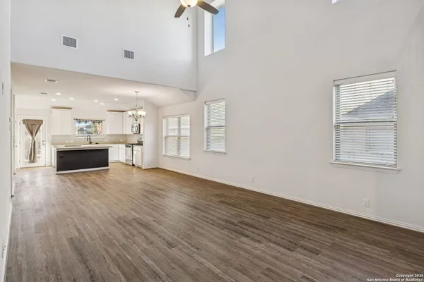 Property Slideshow image 2 of 29 | 629 jaboncillo st, New Braunfels, TX, 78132