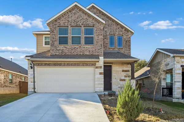 Property Slideshow image 2 of 29 | 629 jaboncillo st, New Braunfels, TX, 78132
