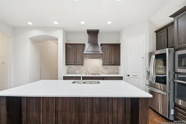 Property Slideshow image 3 of 10 | 436 sweetleaf, Newbraunfe, TX, 78132