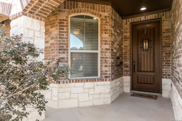 Property Slideshow image 3 of 25 | 28442 joanie kay, San Antonio, TX, 78260