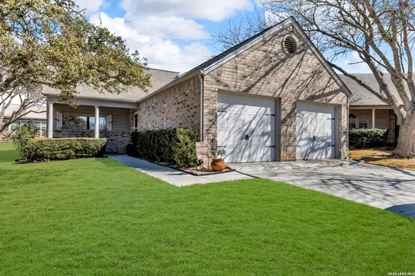 Property Slideshow image 3 of 25 | 3852 greenridge, Schertz, TX, 78108