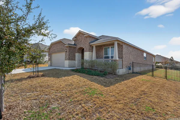 Property Slideshow image 2 of 43 | 13114 salty spgs, San Antonio, TX, 78253