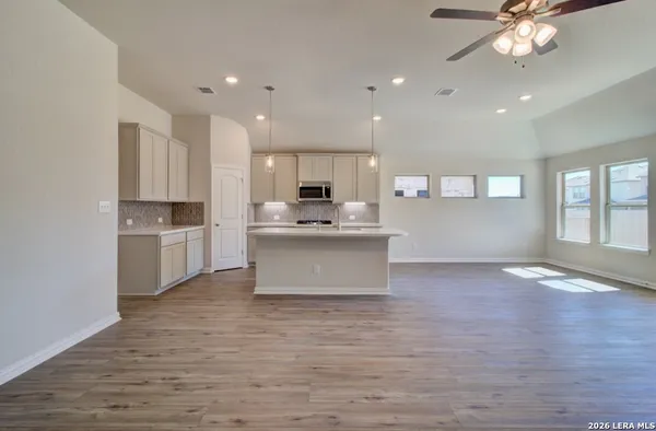 Property Slideshow image 2 of 27 | 747 navarro st, New Braunfels, TX, 78132