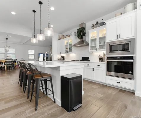 Property Slideshow image 3 of 10 | 2233 hoja ave, Newbraunfe, TX, 78132