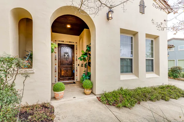 Property Slideshow image 3 of 45 | 22522 viajes, San Antonio, TX, 78261