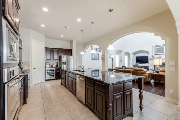 Property Slideshow image 3 of 10 | 22522 viajes, Sanantonio, TX, 78261