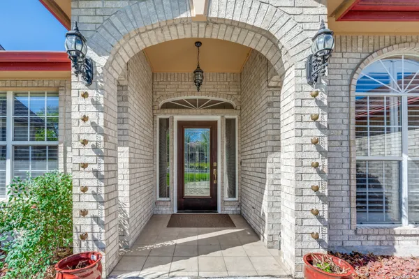 Property Slideshow image 2 of 10 | 3704 hillside, Schertz, TX, 78108