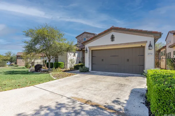 Property Slideshow image 2 of 38 | 22714 reposo, San Antonio, TX, 78261