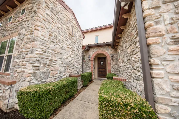 Property Slideshow image 2 of 17 | 22331 viajes, San Antonio, TX, 78261