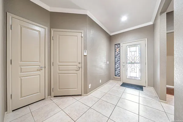 Property Slideshow image 3 of 50 | 12438 modena bay, San Antonio, TX, 78253