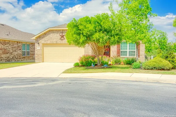 Property Slideshow image 2 of 33 | 13107 easter is, San Antonio, TX, 78253