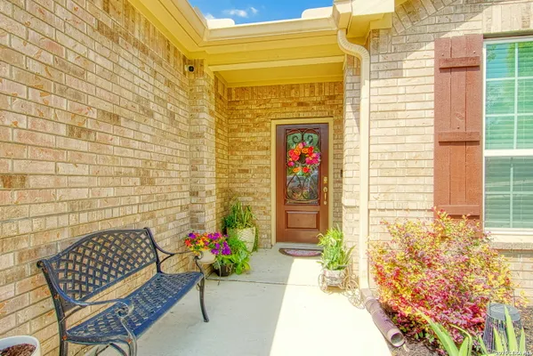Property Slideshow image 2 of 10 | 13107 easter is, Sanantonio, TX, 78253