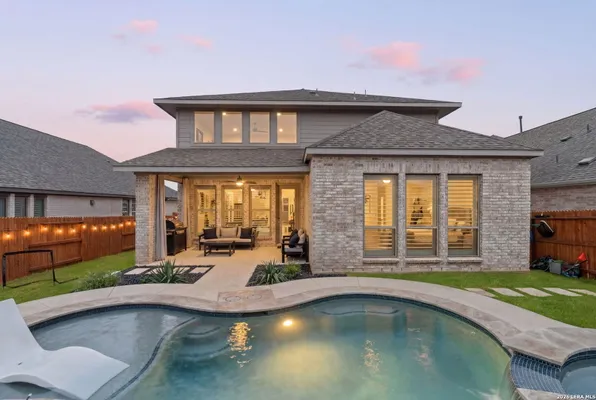 Property Slideshow image 2 of 51 | 1873 luna st, New Braunfels, TX, 78132
