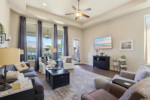 Property Slideshow image 3 of 10 | 1177 nutmeg trl, Newbraunfe, TX, 78132