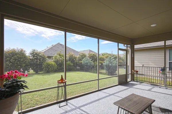 Property Slideshow image 3 of 23 | 9334 sundrop vly, San Antonio, TX, 78254