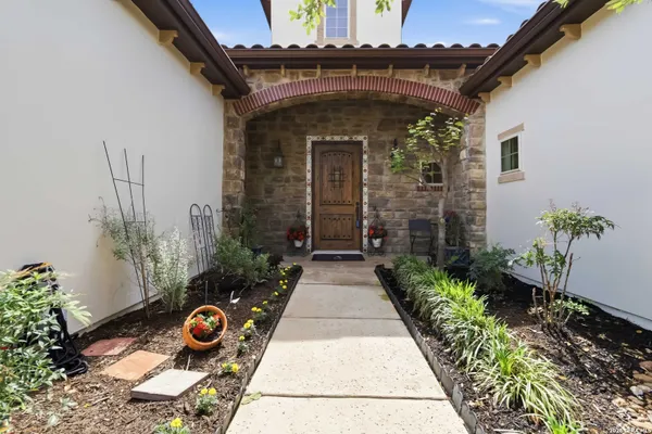 Property Slideshow image 3 of 40 | 22910 estacado, San Antonio, TX, 78261