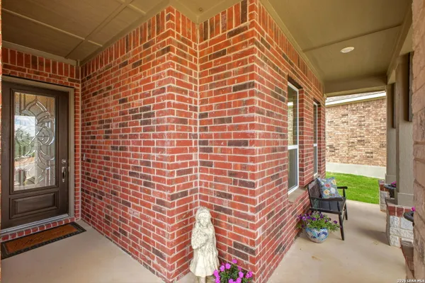 Property Slideshow image 2 of 29 | 22815 grande vis, San Antonio, TX, 78261