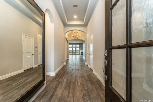 Property Slideshow image 3 of 33 | 560 chinkapin trl, New Braunfels, TX, 78132
