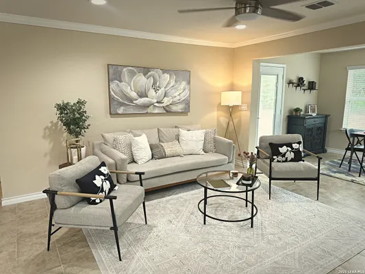 Property Slideshow image 2 of 48 | 13047 cache crk, San Antonio, TX, 78253