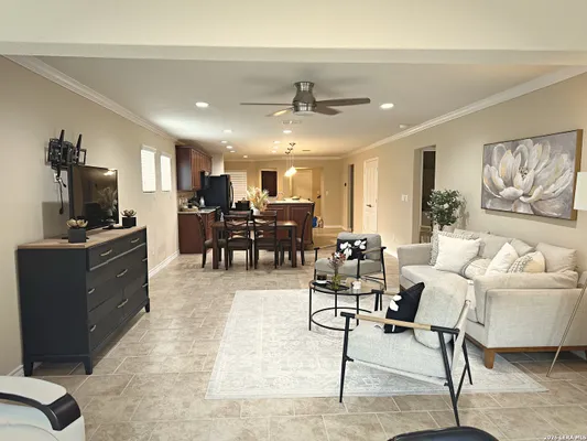 Property Slideshow image 3 of 48 | 13047 cache crk, San Antonio, TX, 78253