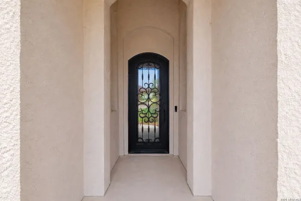 Property Slideshow image 3 of 47 | 28410 bailey xing, San Antonio, TX, 78260