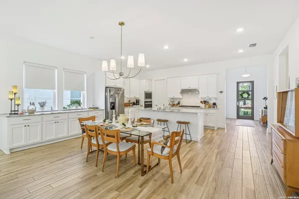 Property Slideshow image 3 of 10 | 155 miraval, Boerne, TX, 78006