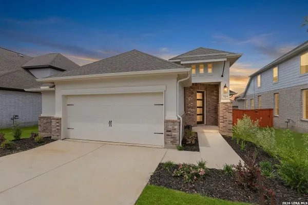 Property Slideshow image 2 of 36 | 1864 bighorn trl, New Braunfels, TX, 78132