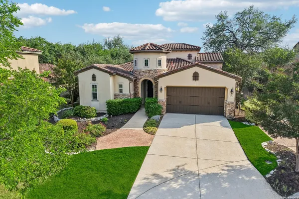 Property Slideshow image 3 of 65 | 22715 colibries, San Antonio, TX, 78261