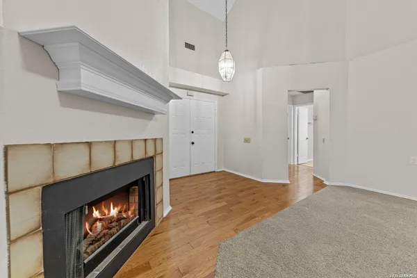 Property Slideshow image 2 of 21 | 3757 hunters gln, Schertz, TX, 78108