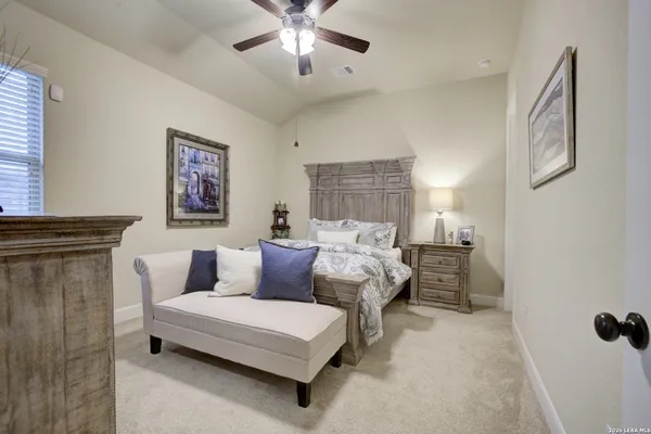 Property Slideshow image 3 of 10 | 1180 nutmeg trl, Newbraunfe, TX, 78132