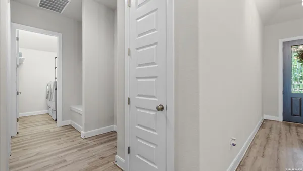 Property Slideshow image 2 of 10 | 557 tobacco pass, Newbraunfe, TX, 78132