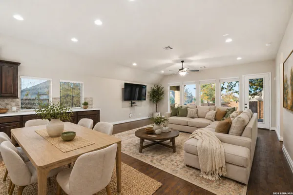 Property Slideshow image 2 of 37 | 436 sweetleaf, New Braunfels, TX, 78132