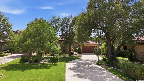 Property Slideshow image 3 of 32 | 4307 lignoso, San Antonio, TX, 78261
