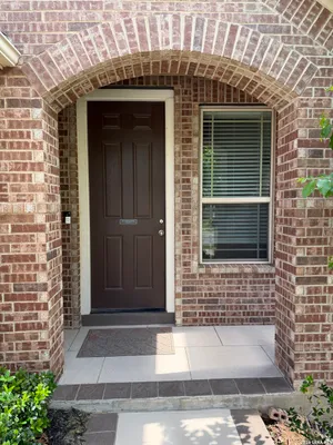 Property Slideshow image 2 of 18 | 2068 cowan dr, New Braunfels, TX, 78132