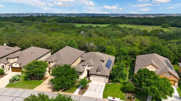 Property Slideshow image 3 of 27 | 4662 amorosa way, San Antonio, TX, 78261