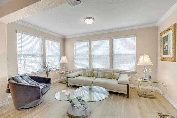 Property Slideshow image 3 of 10 | 12904 great sphinx, Sanantonio, TX, 78253