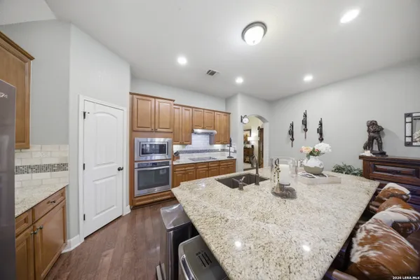 Property Slideshow image 3 of 10 | 28322 willis rnch, Sanantonio, TX, 78260