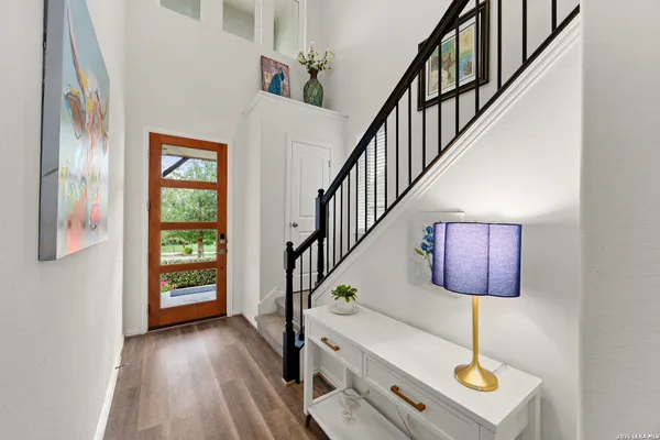 Property Slideshow image 2 of 10 | 2055 cowan dr, Newbraunfe, TX, 78132