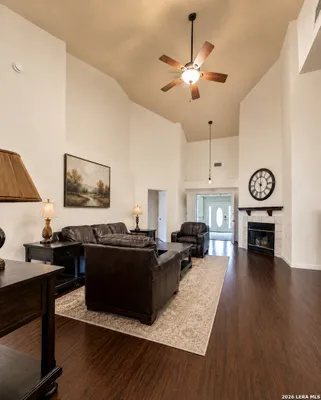 Property Slideshow image 2 of 10 | 3648 fox run, Schertz, TX, 78108