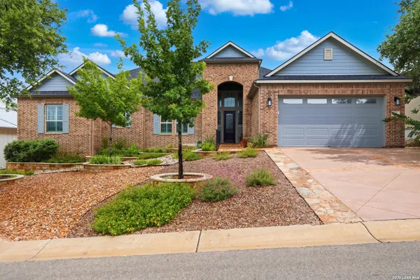 Property Slideshow image 2 of 50 | 808 dancing oak ln, San Marcos, TX, 78666
